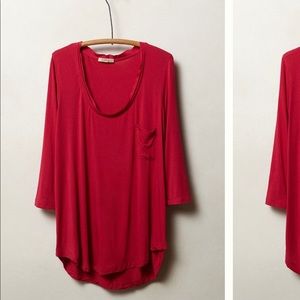Bordeaux chiffon-trimmed scoopneck shirt in red